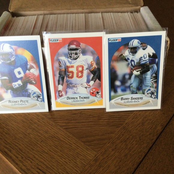 1990/91 FLEER football trading cards - Picture 2 of 2